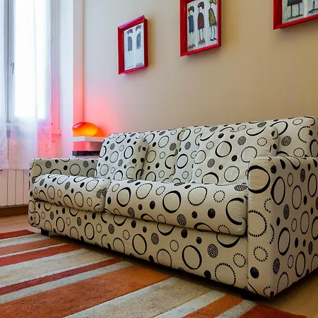 Apartment Stendhal 49